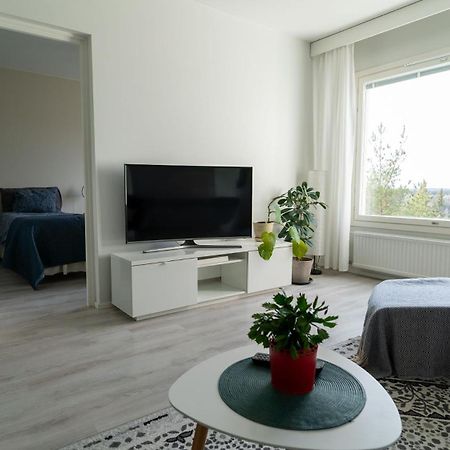 Spacious 68M2 Apartment With Fabulous Forest View And Aircon Järvenpää Eksteriør bilde